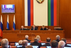 Фракция «Единая Россия» обсудила повестку 56 сессии парламента Дагестана