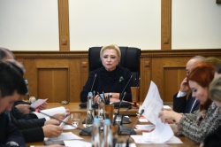 Комитет по образованию и науке обсудил поправки в закон о защите прав несовершеннолетних