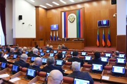 Фракция «Единая Россия» обсудила повестку дня 41-й сессии республиканского парламента