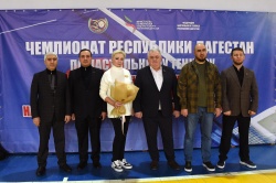 В Каспийске проходит чемпионат по теннису,  посвящённый 30-летию парламента 