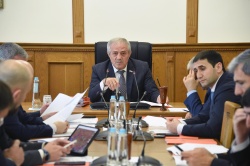 Готовность к зиме обсудили члены Комитета по промышленности, ЖКХ, транспорту и дорожному хозяйству  