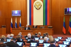 Фракция «Единая Россия» обсудила повестку 55-й сессии Народного Собрания РД  