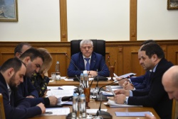 Комитет по экономической политике инвестициям и предпринимательству рассмотрел ряд вопросов