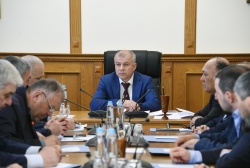 Фракция КПРФ обсудила повестку 54-й сессии Народного Собрания РД
